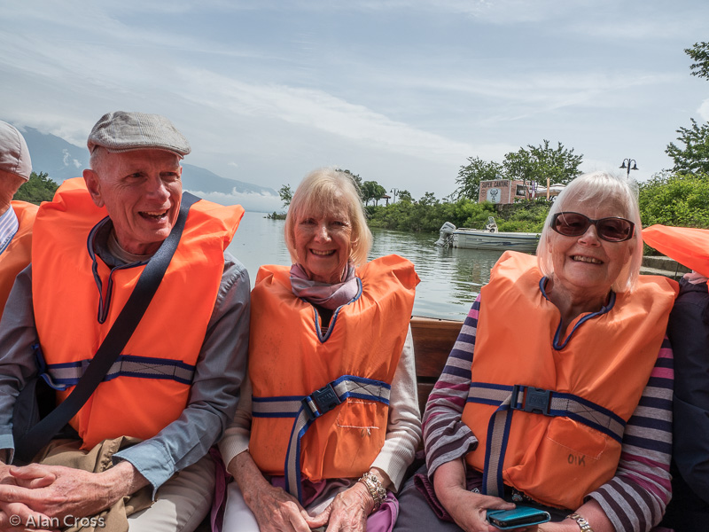 19 May: OLYMPUS DIGITAL CAMERA