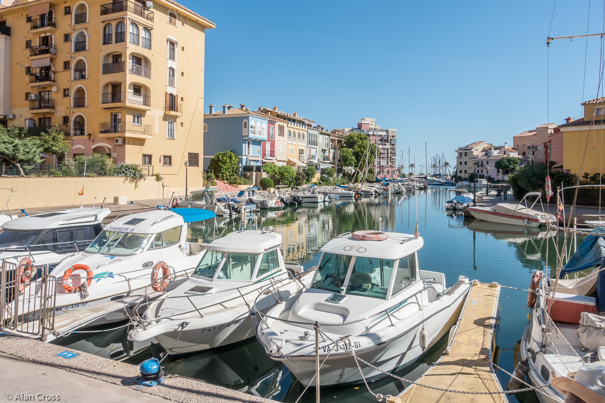 Port Saplaya ('Little Venice')